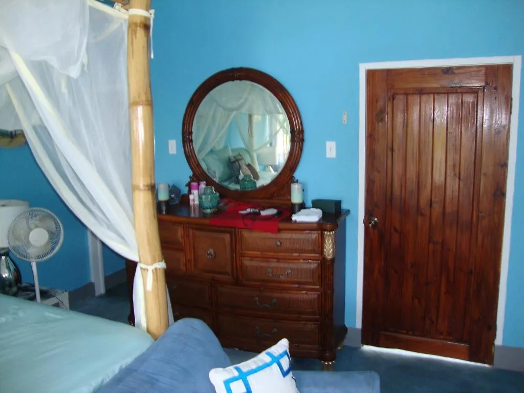 By The Sea Vacation Home And Villa Port Antonio